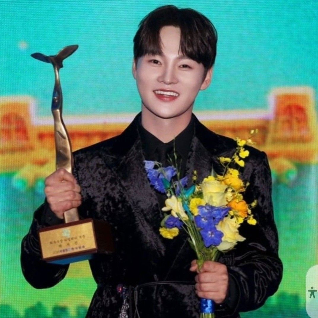 박서진의 최신 사진