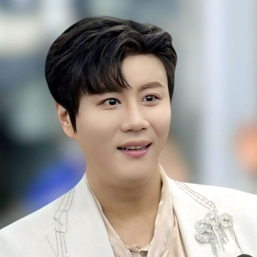 Behind-the-scenes cut of Jin Haesung