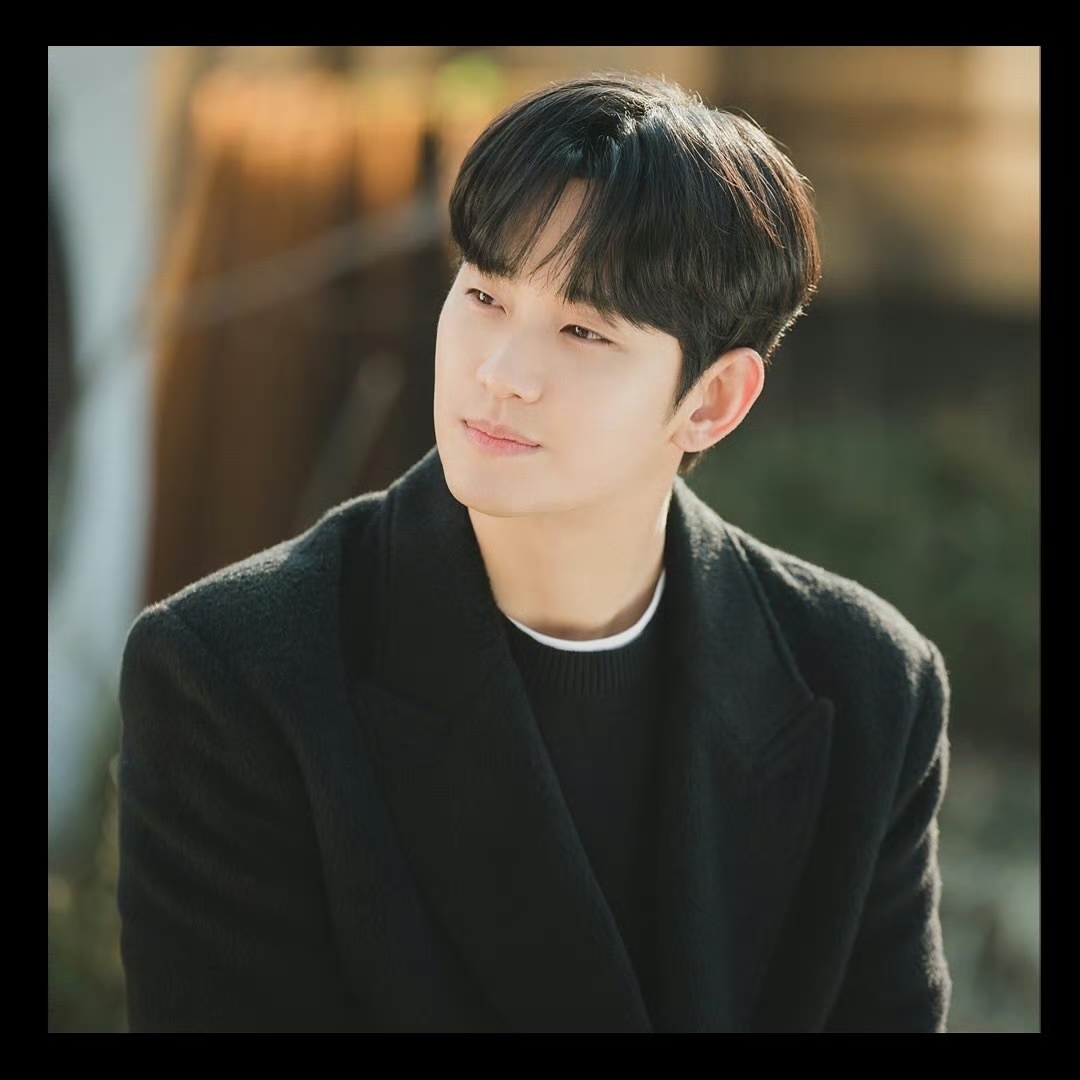 Behind-the-scenes cut of Kim Soohyun