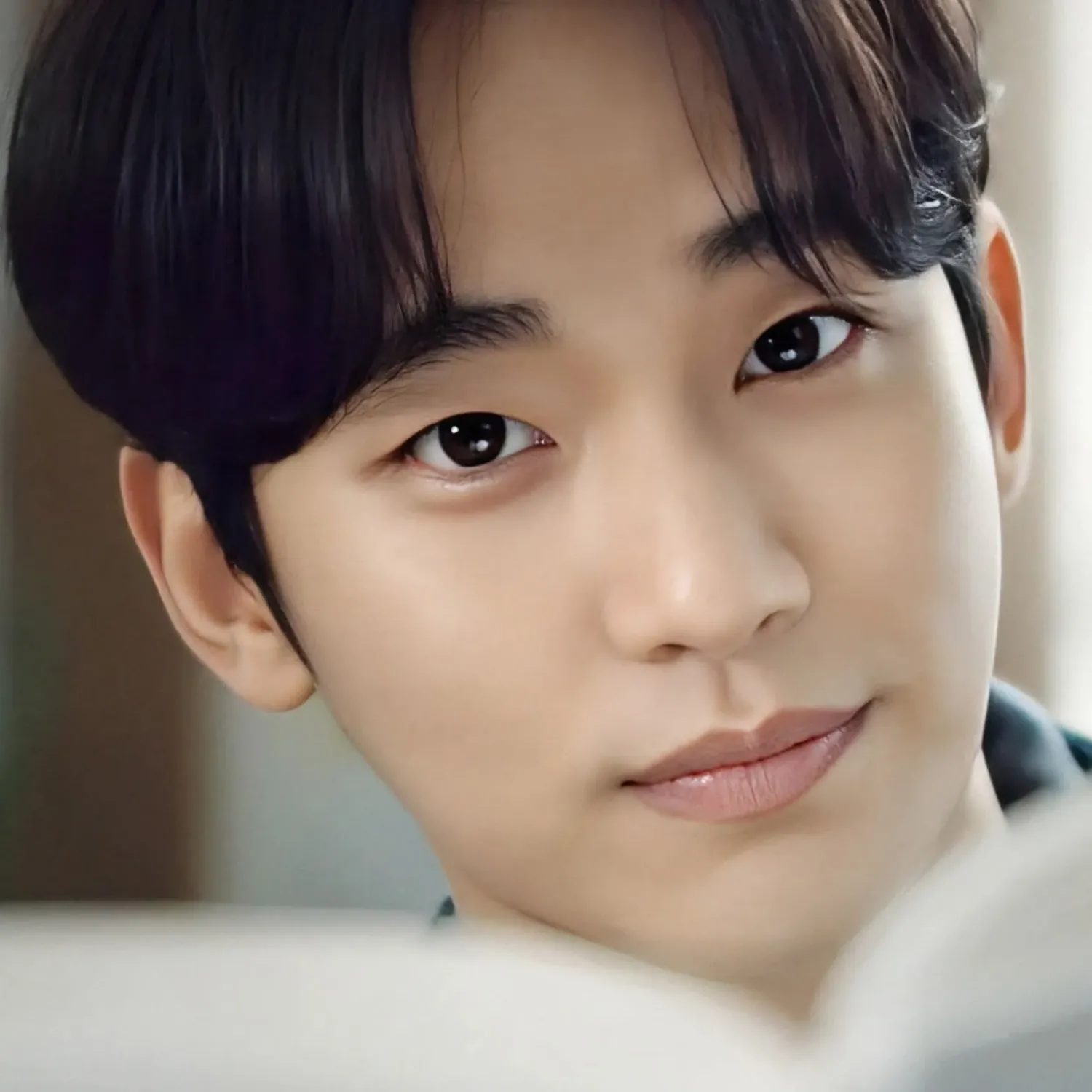 A moment captured by a fan of Kim Soohyun