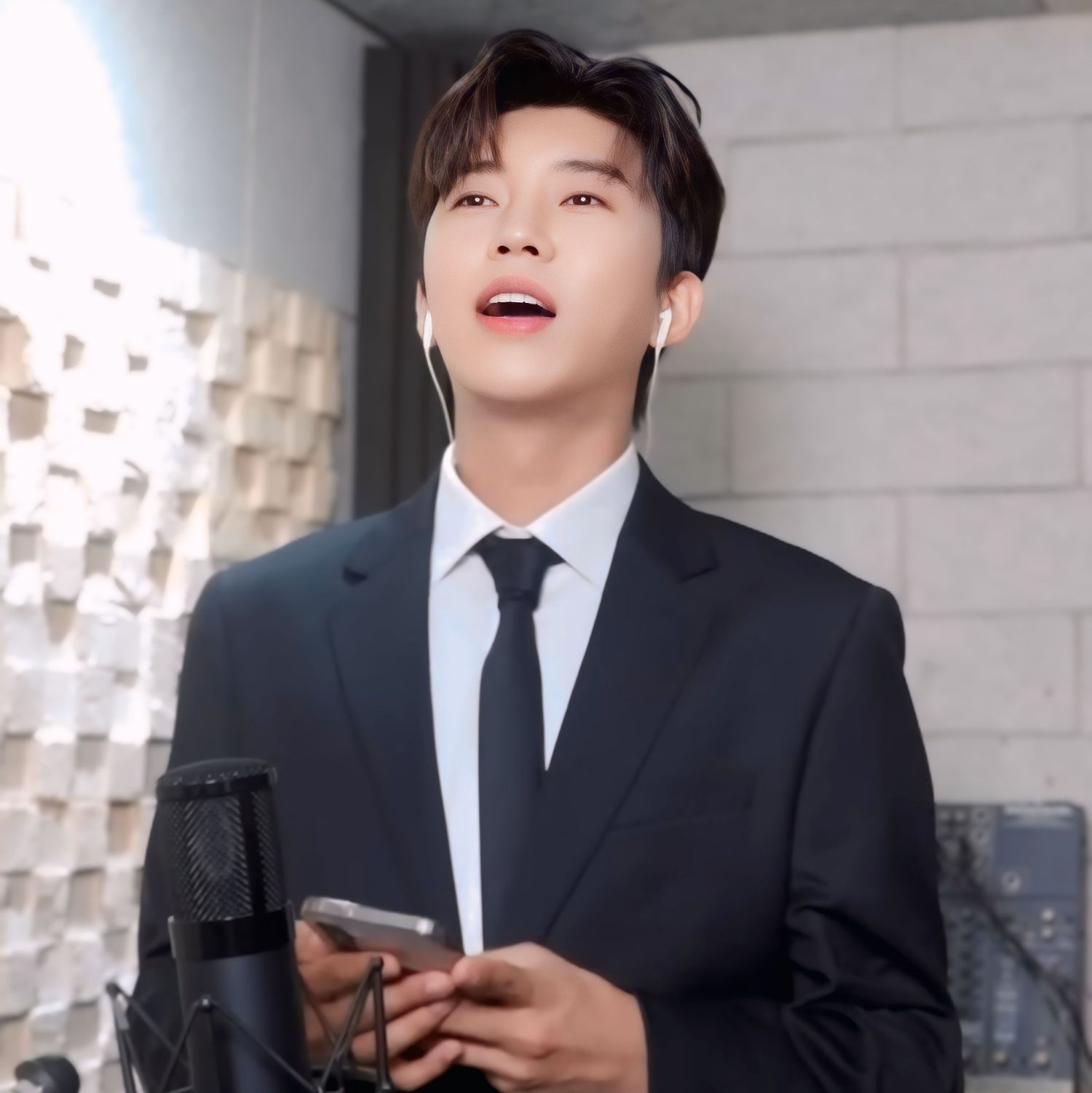 イム・ヨンウンのビハインドカット