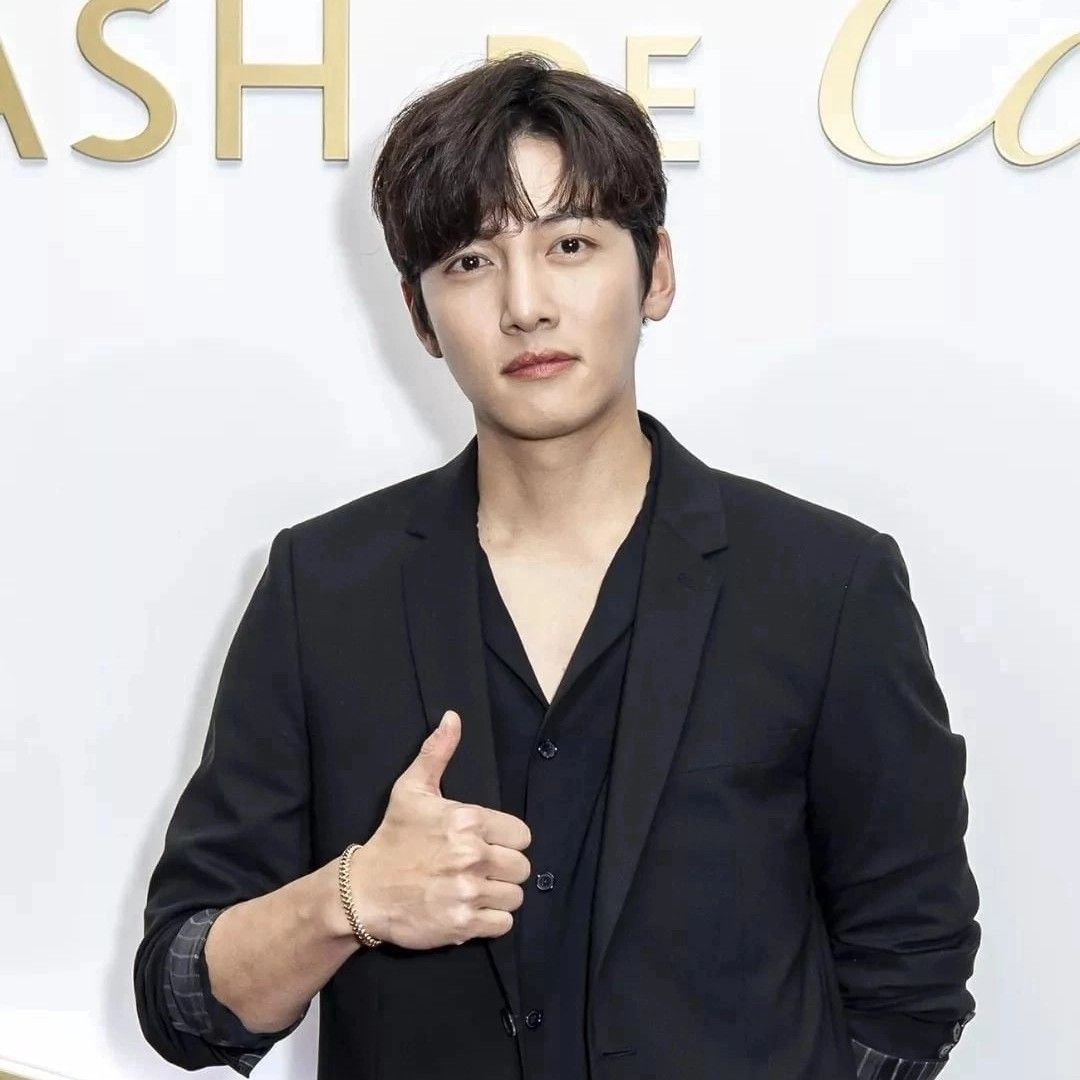 チ・チャンウクのビハインドカット