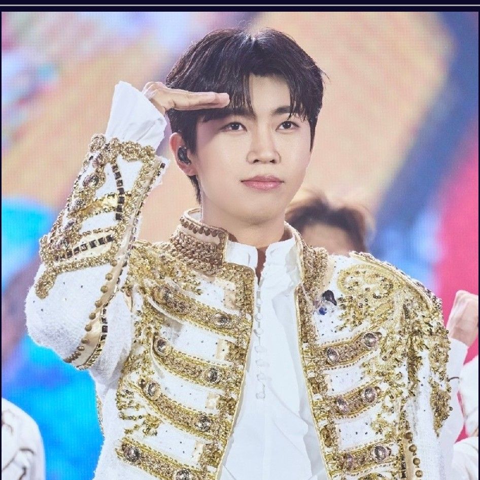 Latest photo of Lim Youngwoong