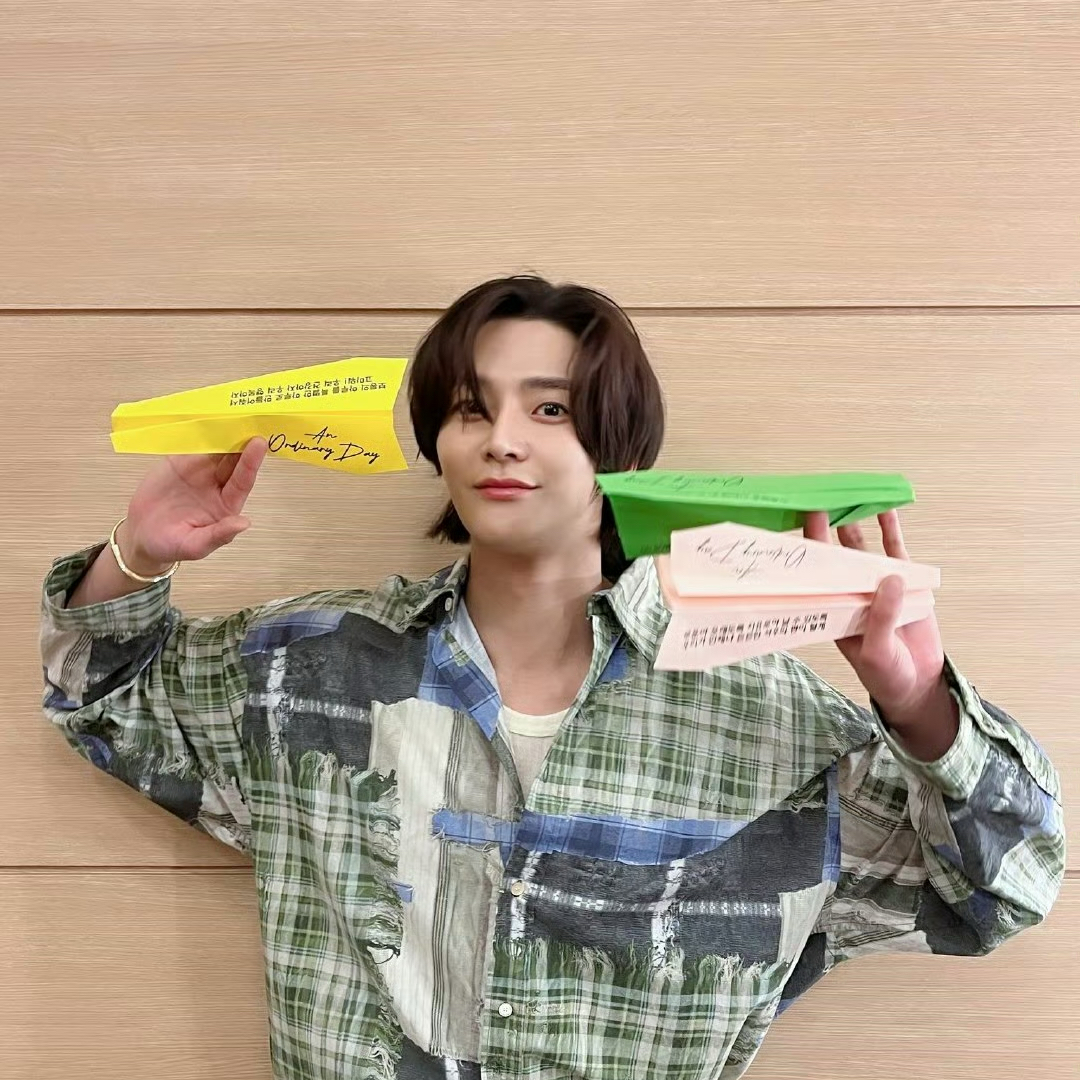 Momen yang diabadikan oleh penggemar Rowoon