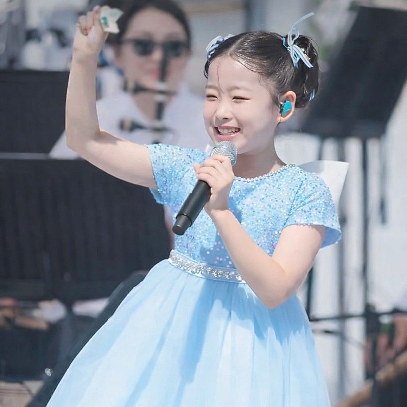 A moment captured by a fan of Lee Sooyeon