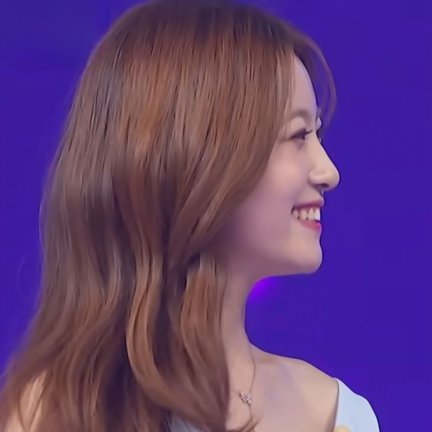 Cuplikan di balik layar dari Oh Yujin