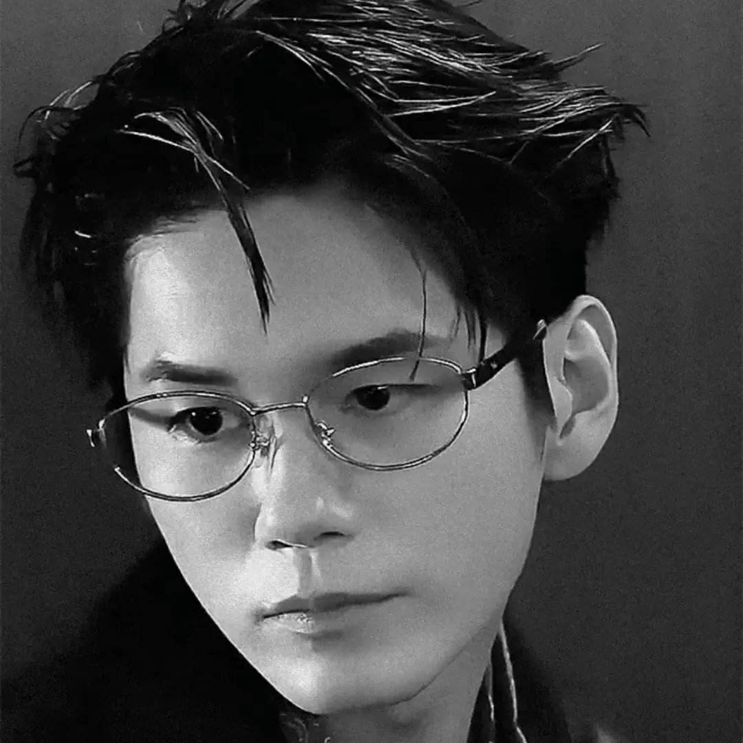 邕聖祐的最新照片