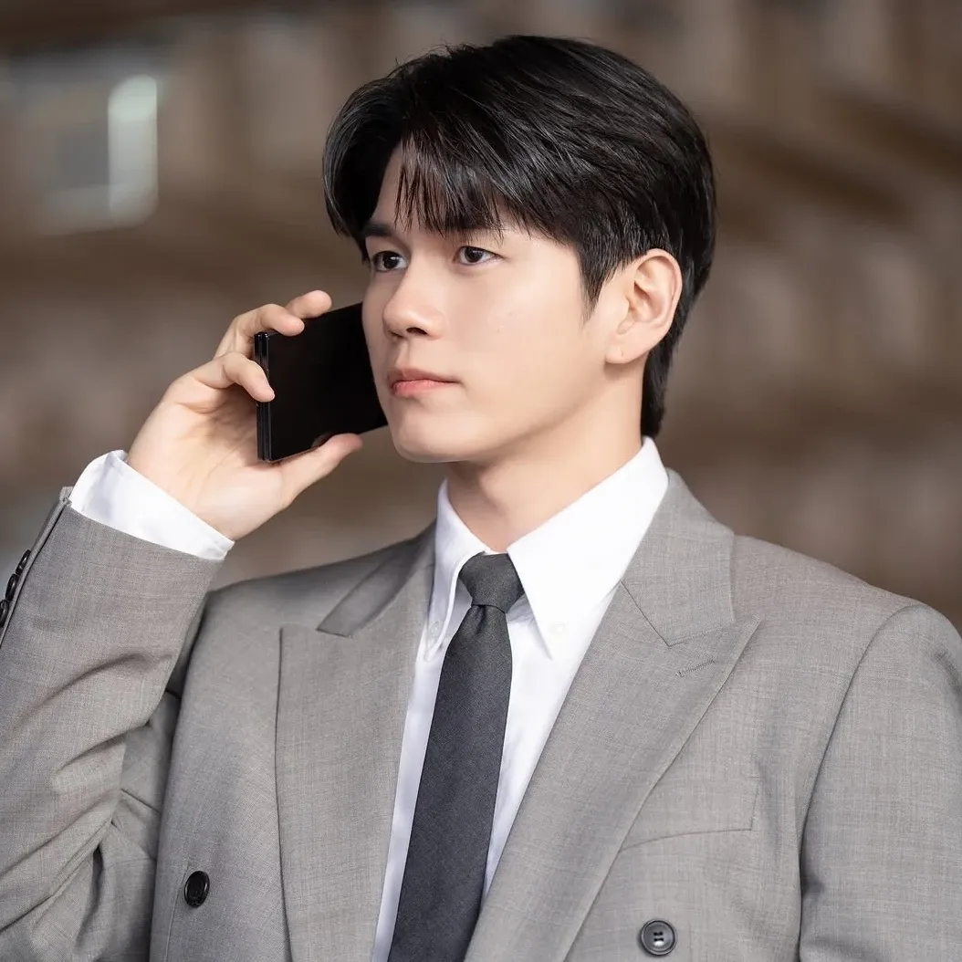 옹성우의 비하인드 컷