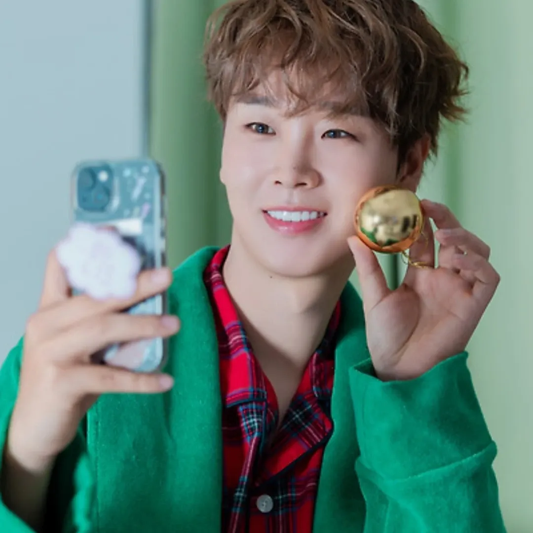 송민준의 비하인드 컷