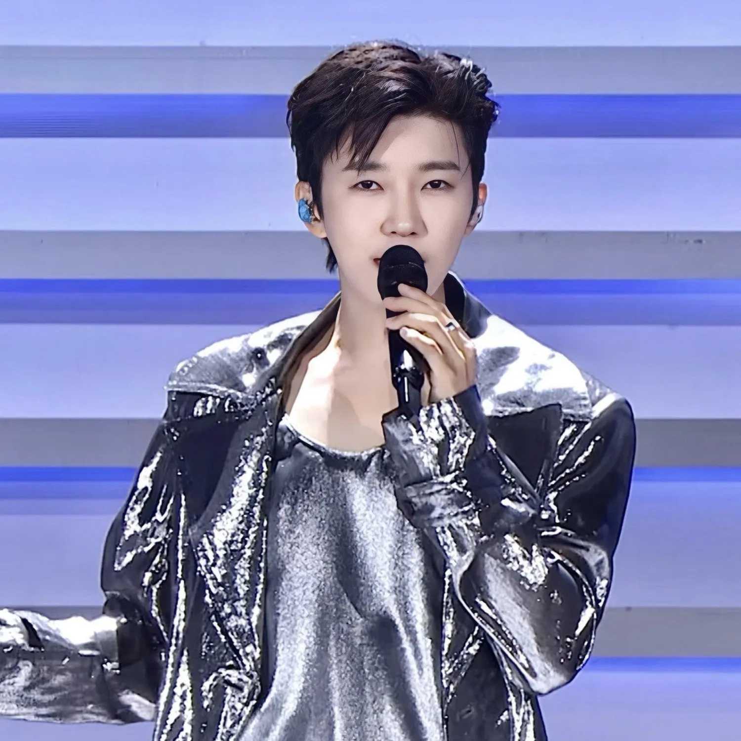Behind-the-scenes cut of Lim Youngwoong
