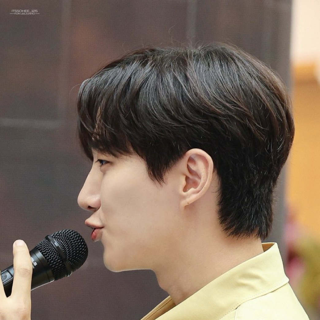 イ・ジュノの最新写真