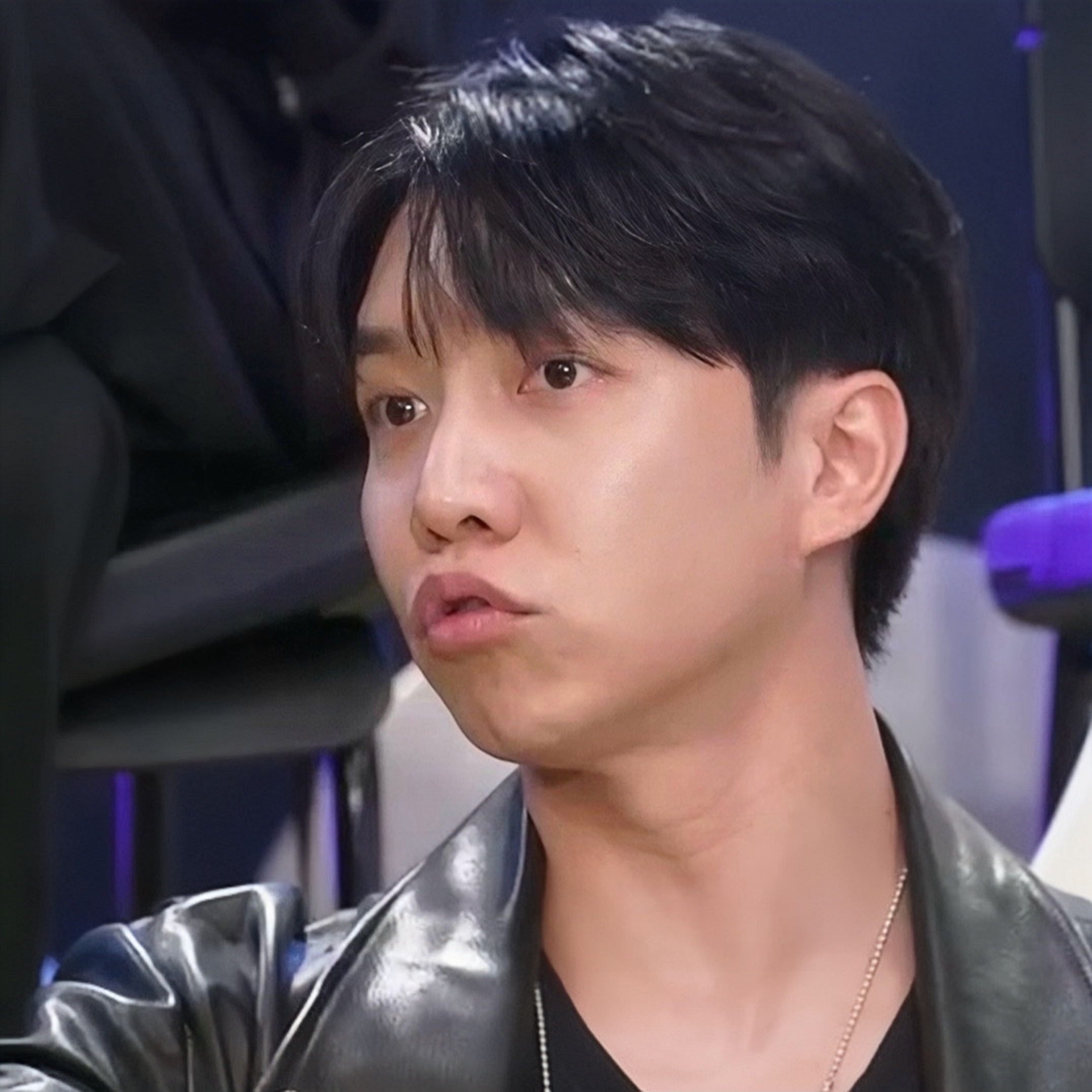 Cuplikan di balik layar dari Lee Seunggi