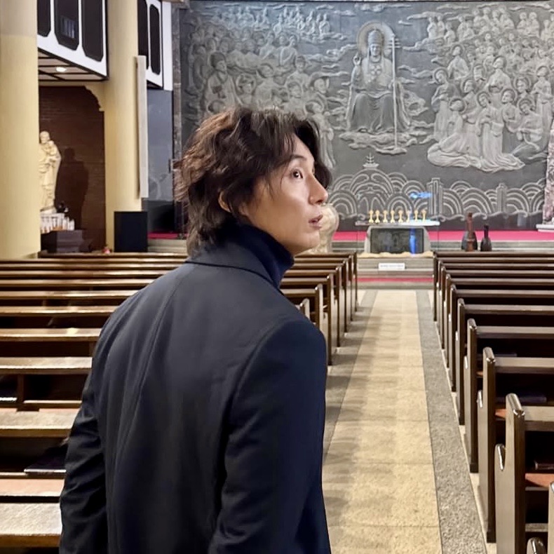 A moment captured by a fan of Yoon Shiyoon