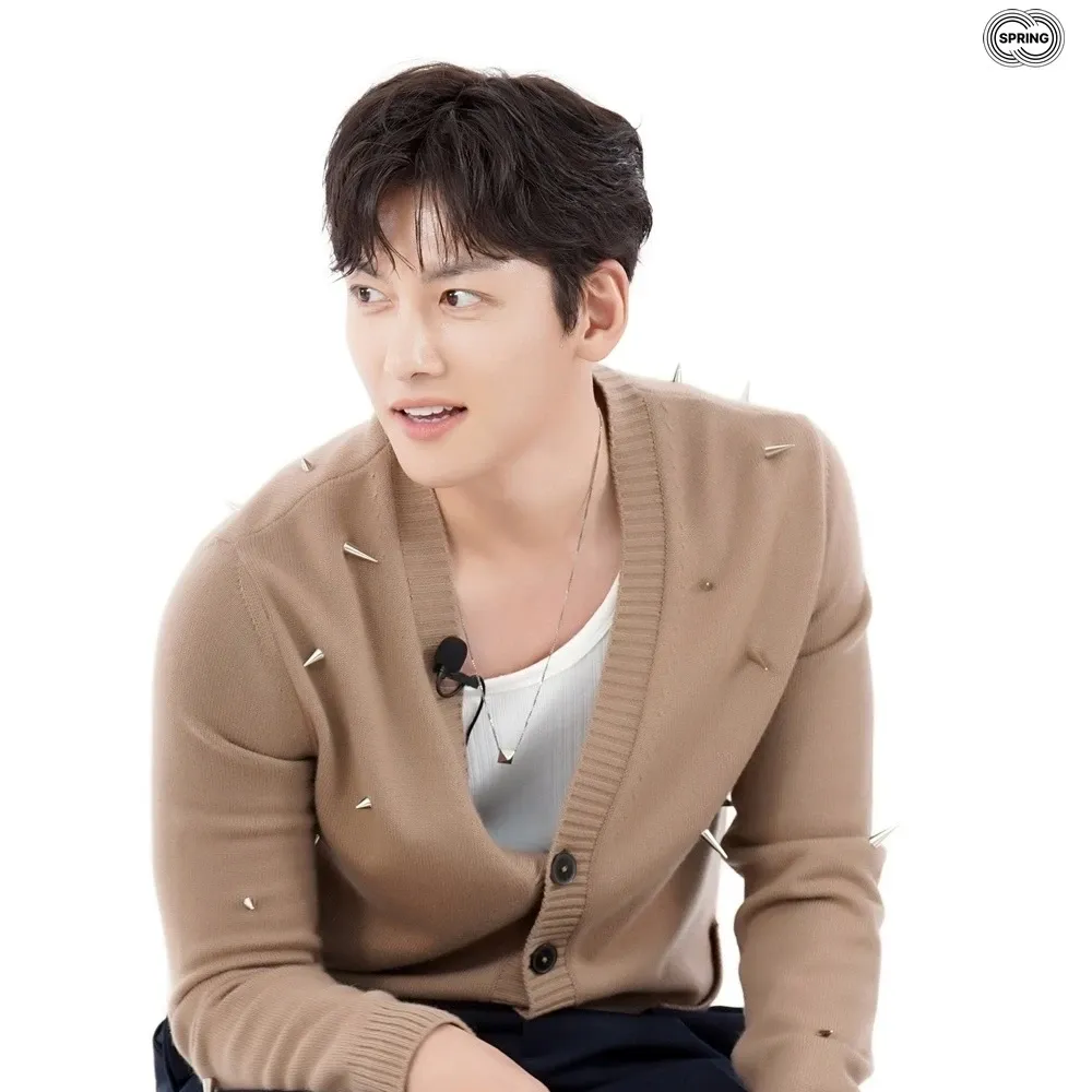 A moment captured by a fan of Ji Changwook