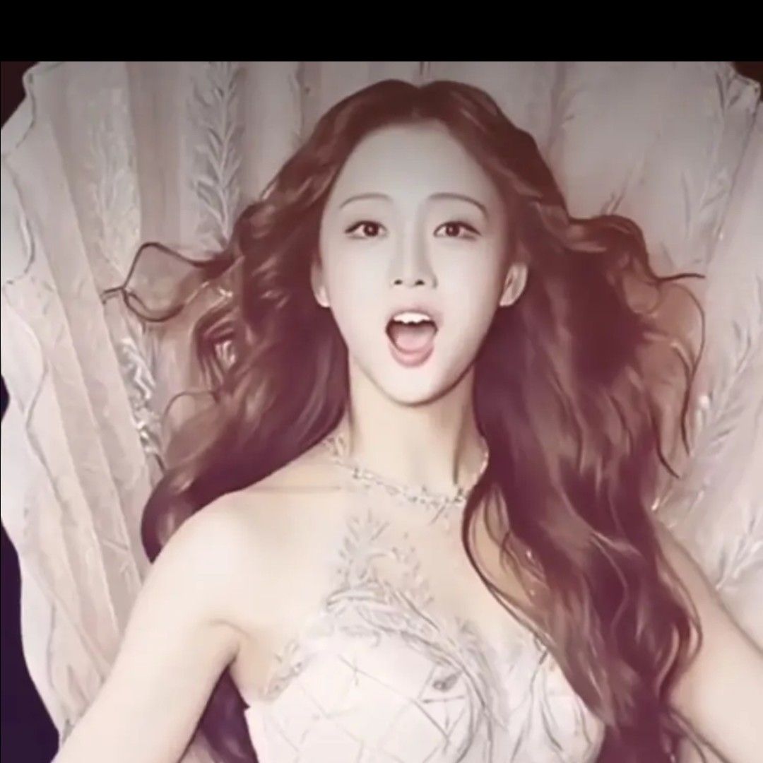 홍지윤의 비하인드 컷