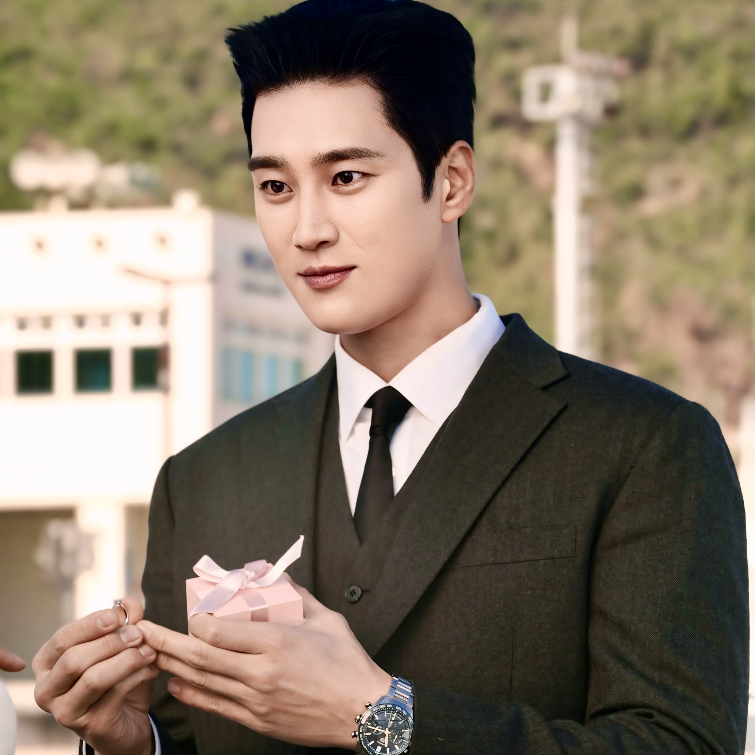 Recent activity shot of Ahn Bohyun