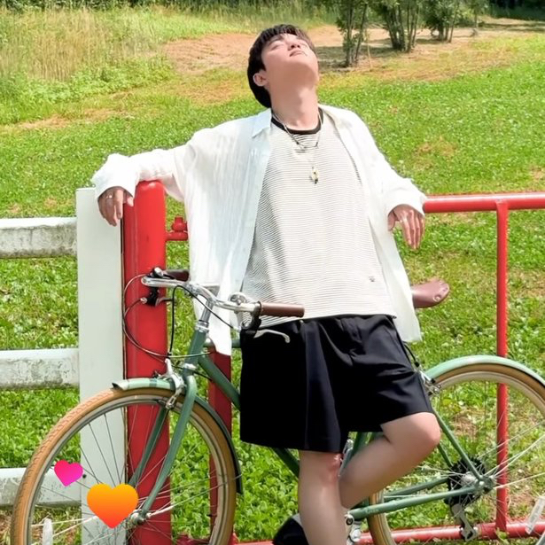 Cuplikan di balik layar dari Doh Kyungsoo (D.O.)
