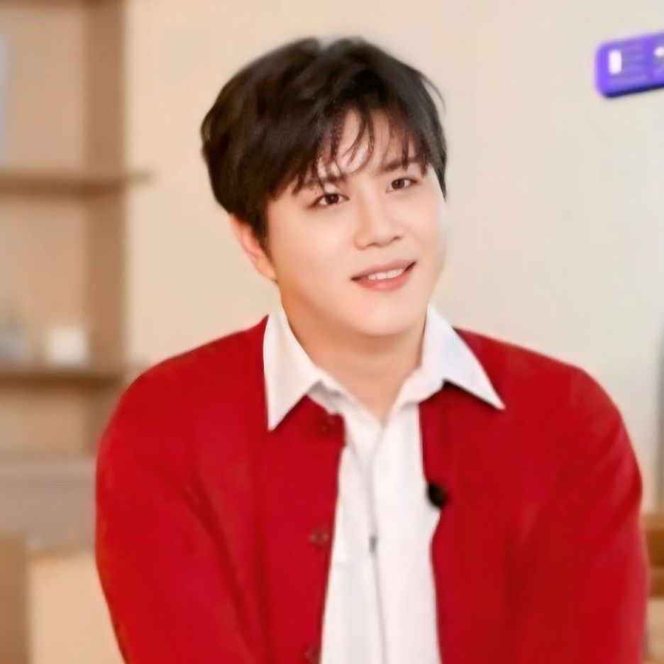 진해성의 비하인드 컷