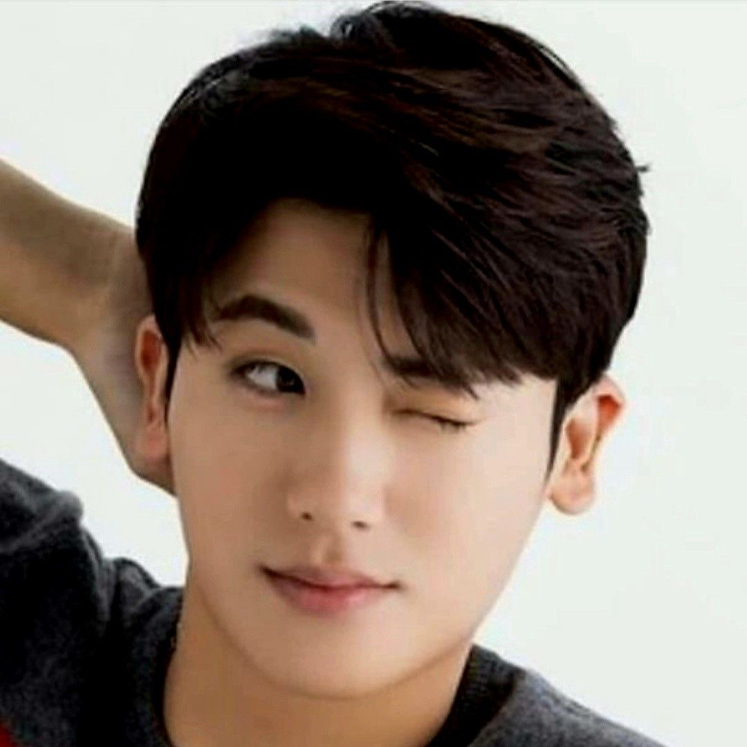 Latest photo of Park Hyungsik