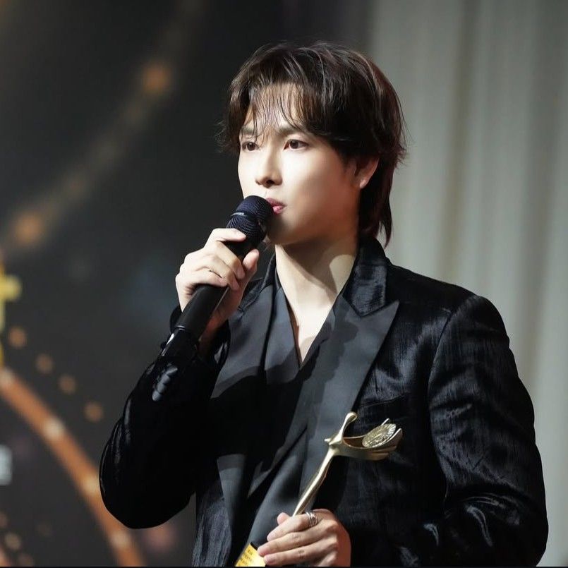 Behind-the-scenes cut of Yim Siwan