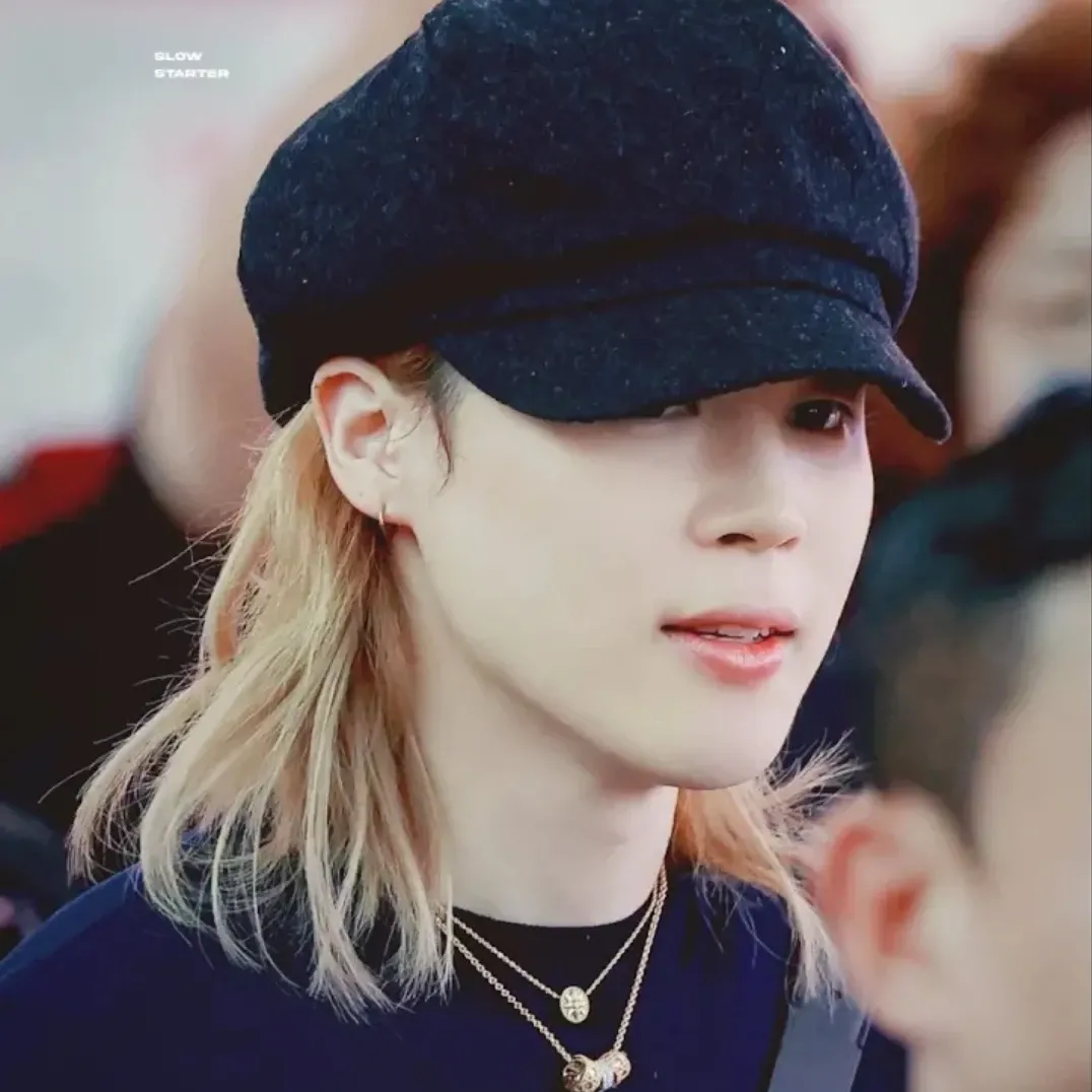 Recent activity shot of Ha Jimin