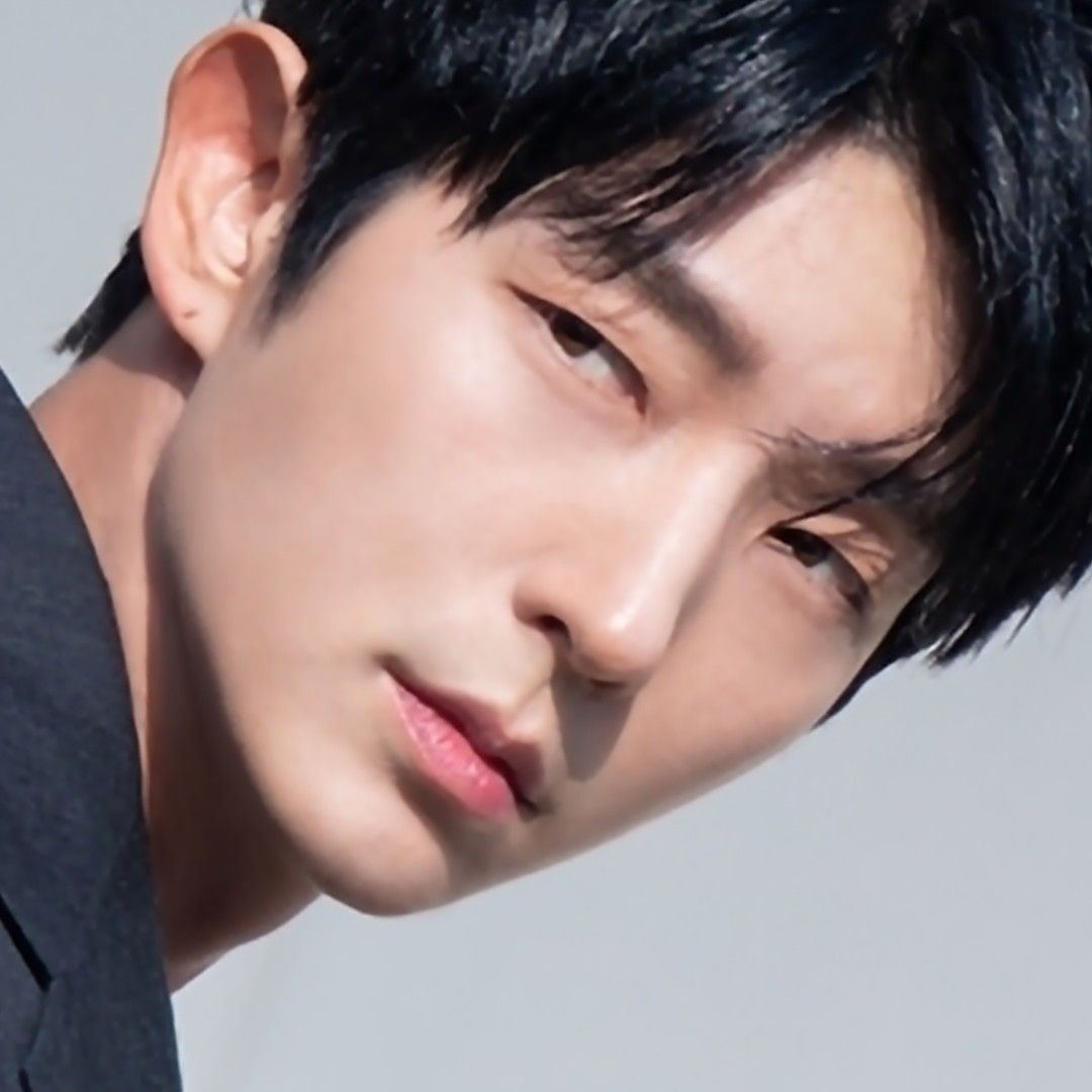 Foto terbaru dari Lee Joongi