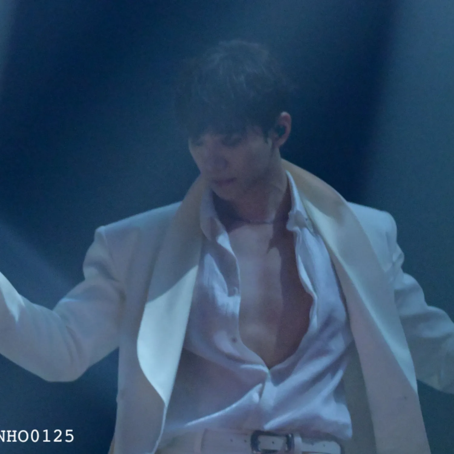 Cuplikan di balik layar dari Lee Junho