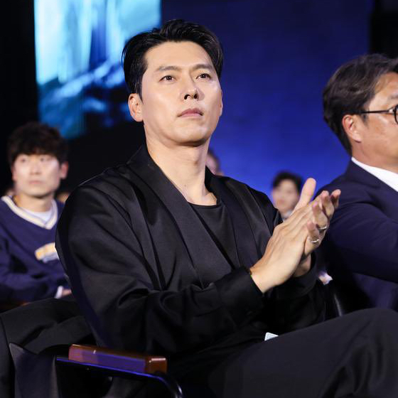 Foto terbaru dari Hyun Bin