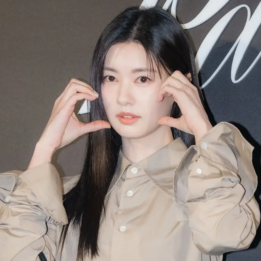 Behind-the-scenes cut of Jung Somin