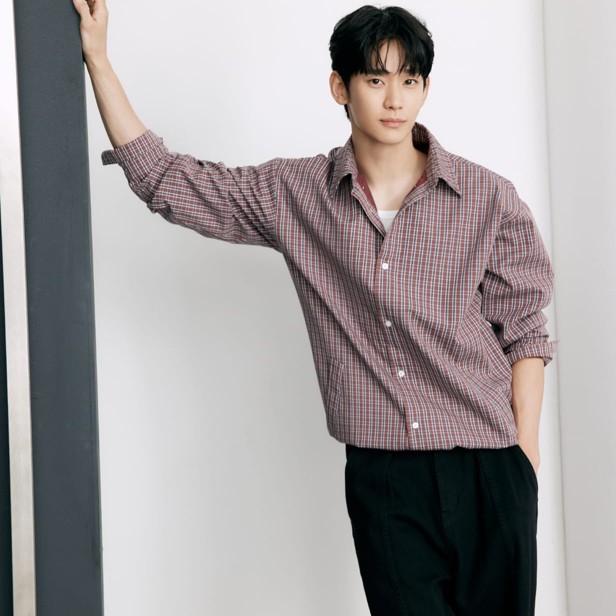 Recent activity shot of Kim Soohyun