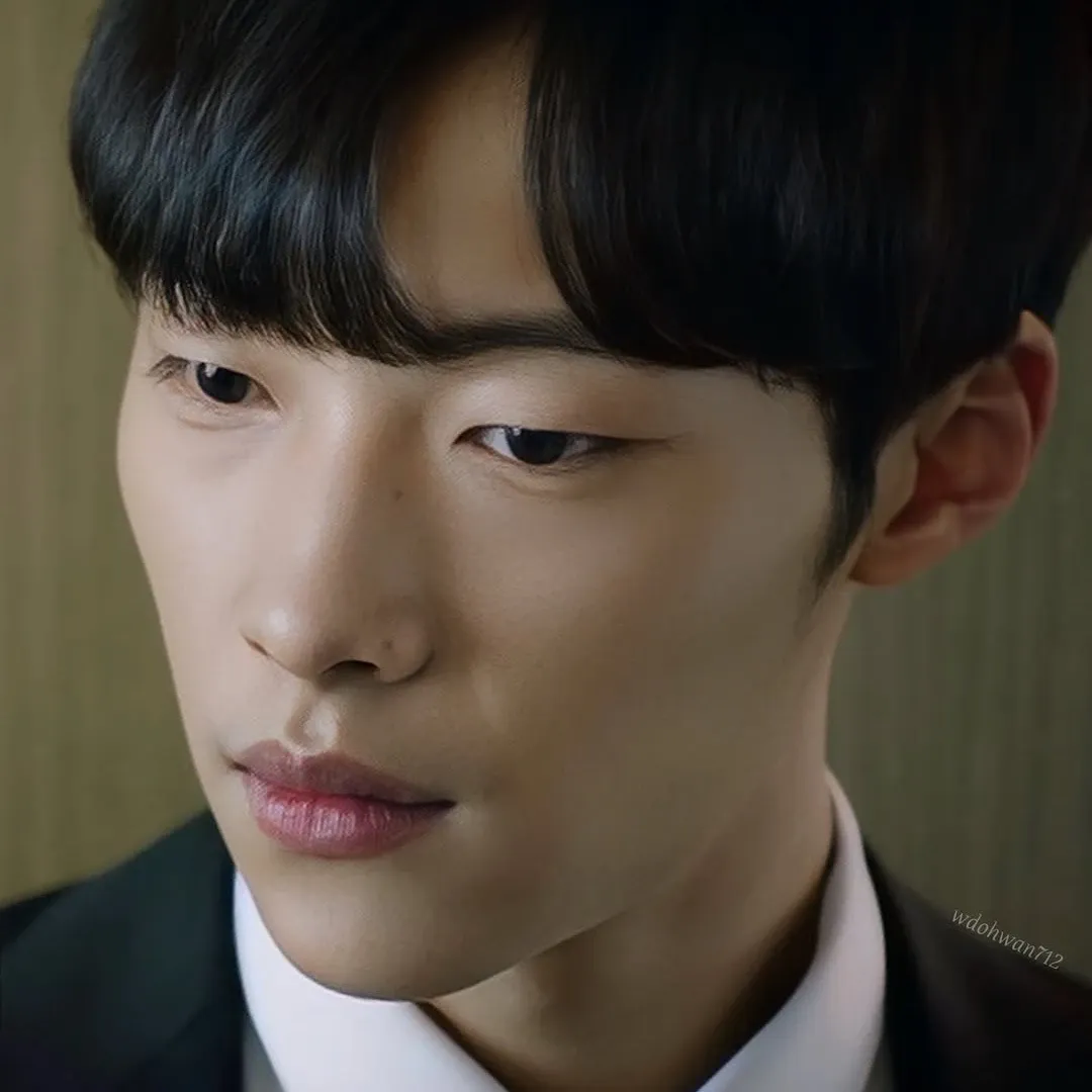 Behind-the-scenes cut of Woo Dohwan