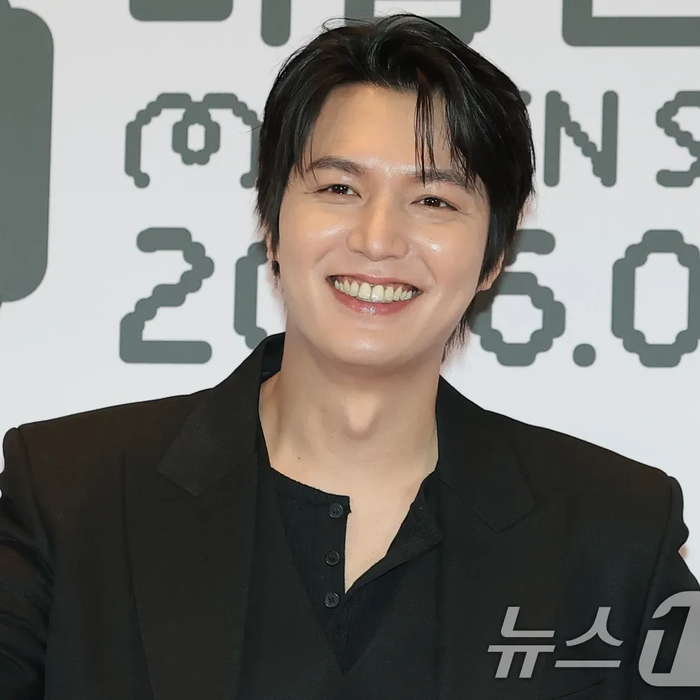 Latest photo of Lee Minho