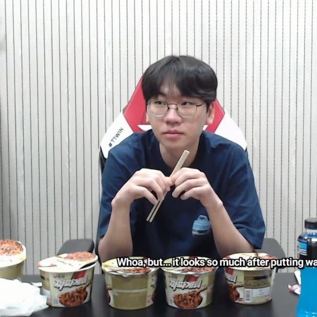 A moment captured by a fan of Doran