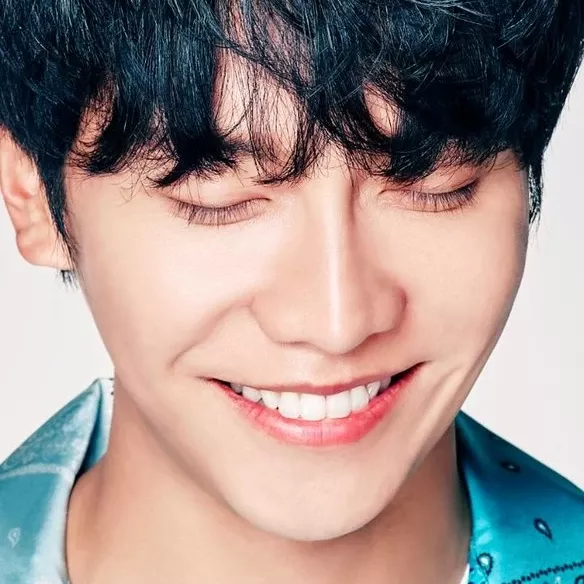 ファンが撮影したイ・スンギの瞬間