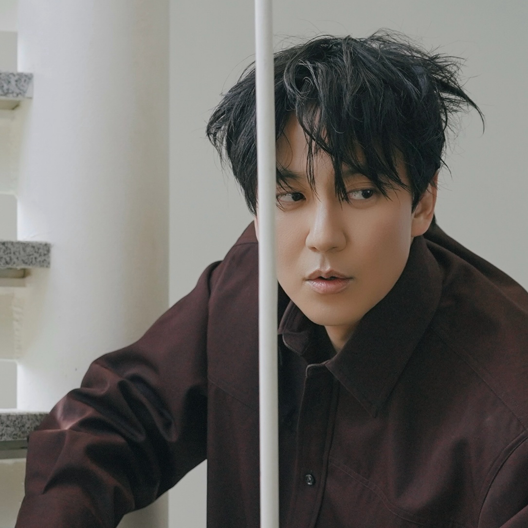Recent activity shot of Kim Namgil