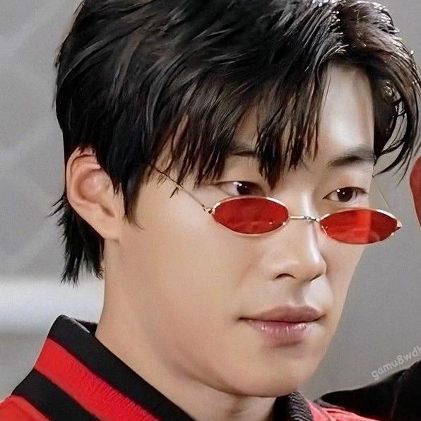 Behind-the-scenes cut of Woo Dohwan