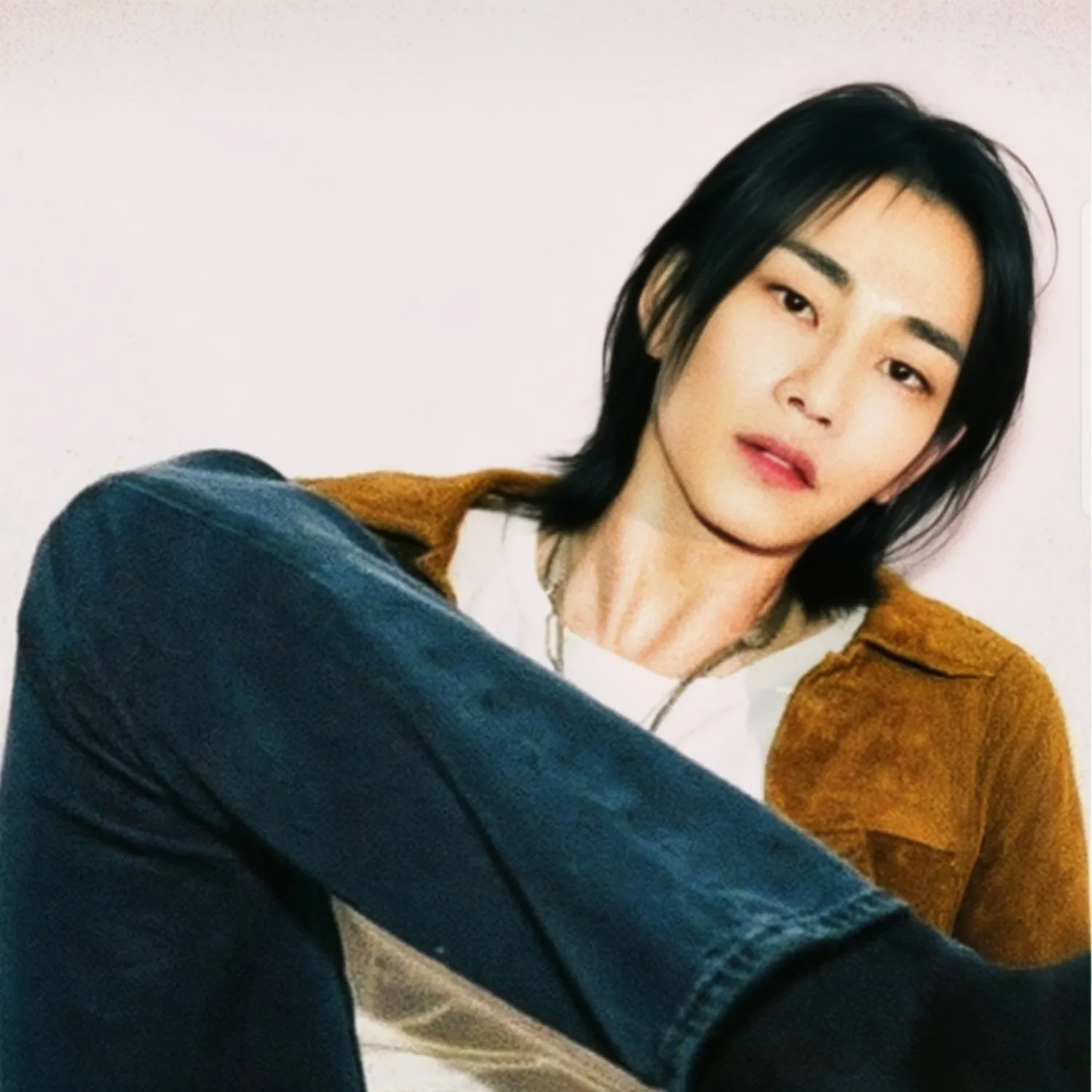 Behind-the-scenes cut of Kim Jaeyoung