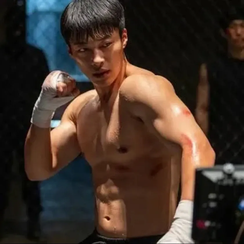 Behind-the-scenes cut of Woo Dohwan