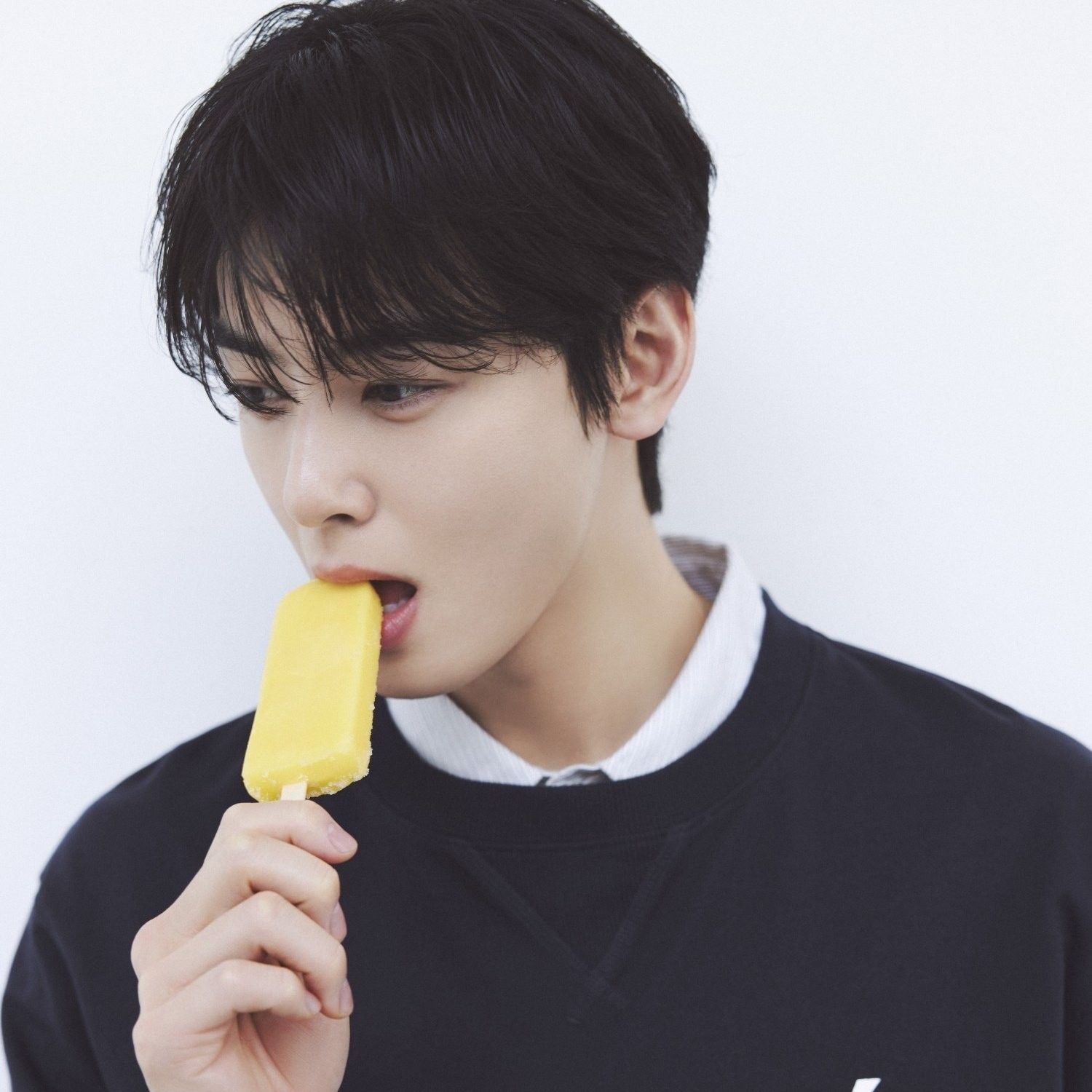 Latest photo of Cha Eunwoo