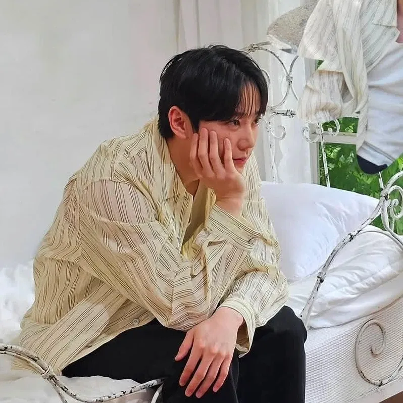 Latest photo of Lee Junyoung