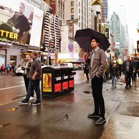 Foto terbaru dari Rowoon