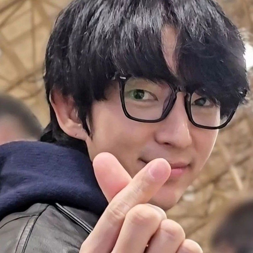 Recent activity shot of Lee Joongi