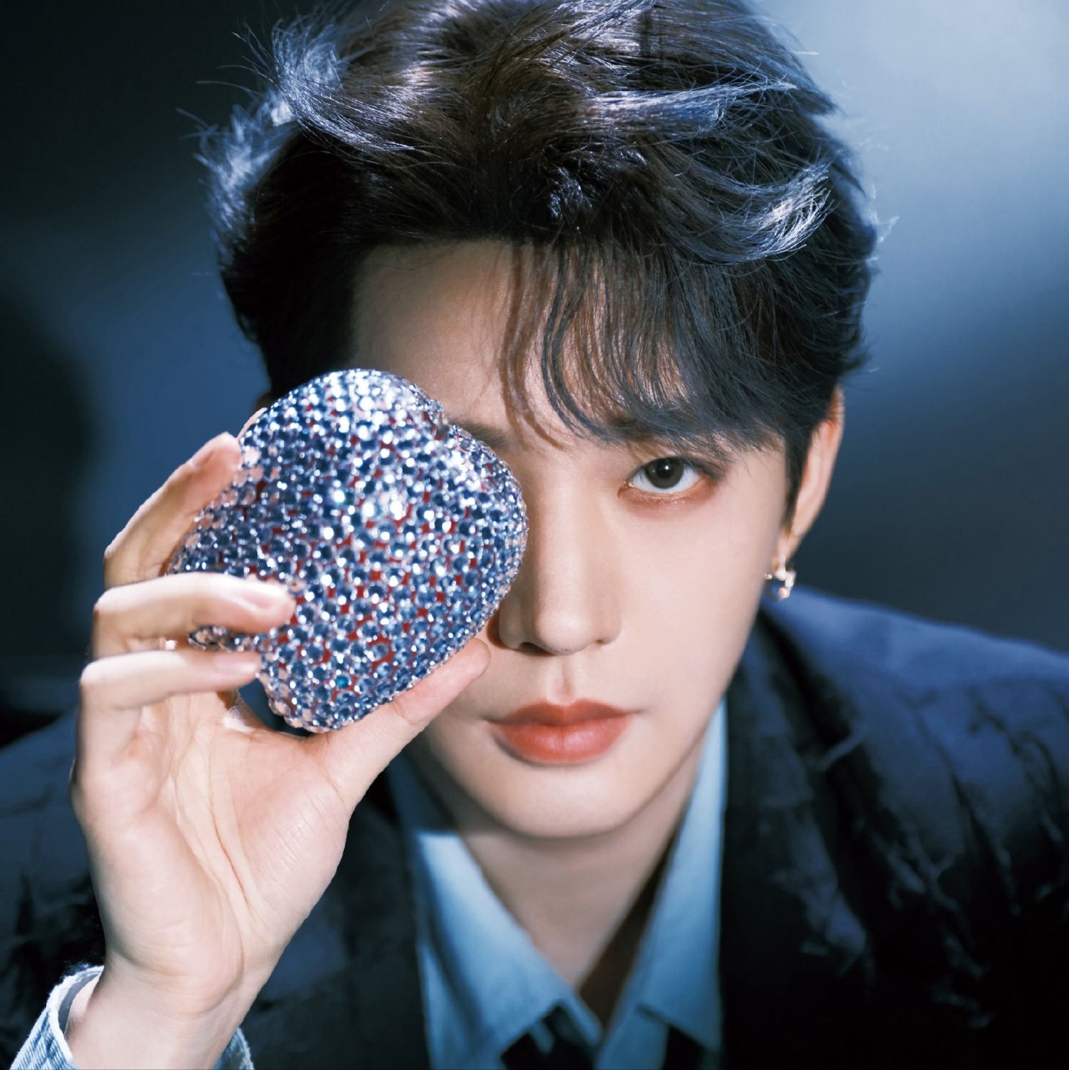 Latest photo of Deng Wei