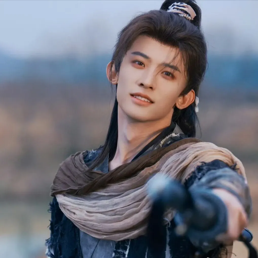 Behind-the-scenes cut of Chang Huasen