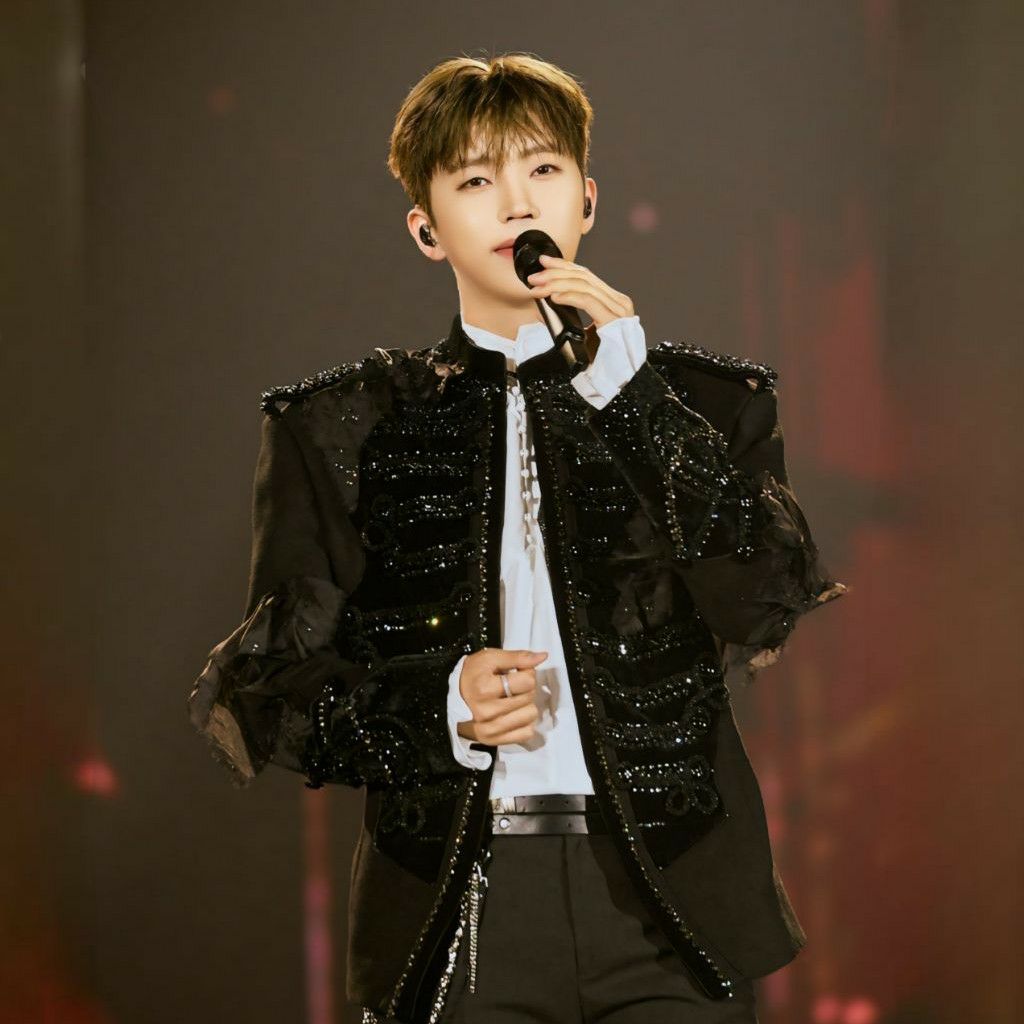 Latest photo of Lim Youngwoong