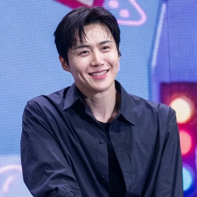 A moment captured by a fan of Kim Seonho
