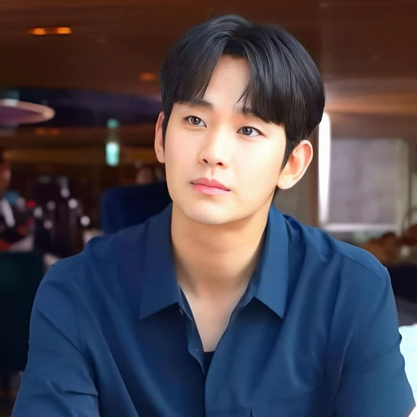 Behind-the-scenes cut of Kim Soohyun