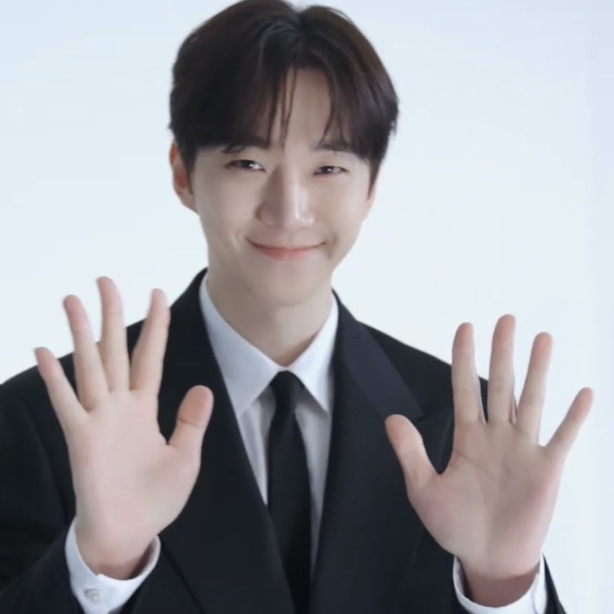 Foto terbaru dari Lee Junho
