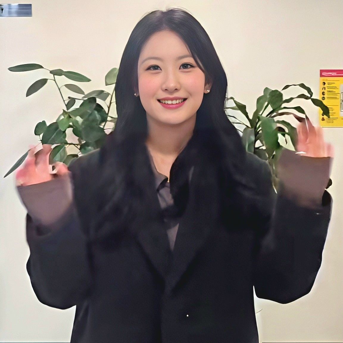 Recent activity shot of Oh Yujin