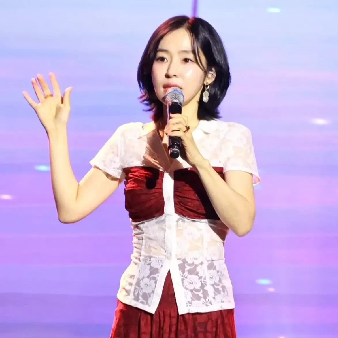 홍자의 최신 사진